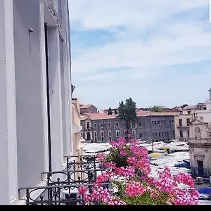** Oda ve Kahvaltı Fera O' Luni İtalya